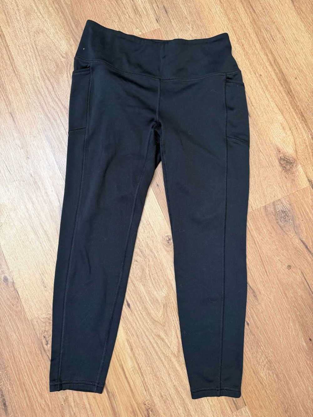Spyder Women’s Black Leggings with Side Pockets, size M